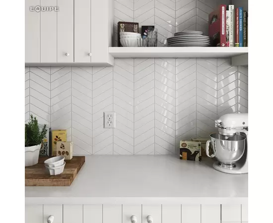 Equipe Chevron WHITE LEFT 18,6x5,2  płytka ceramiczna połysk